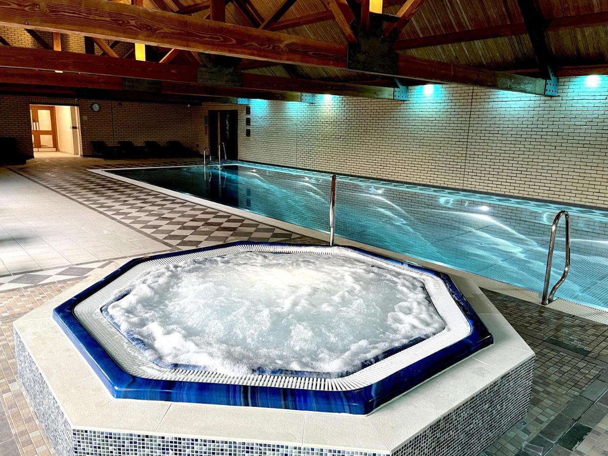 Oak Boutique Lodge Includes Hot Tub Air Con & Dog York Dış mekan fotoğraf
