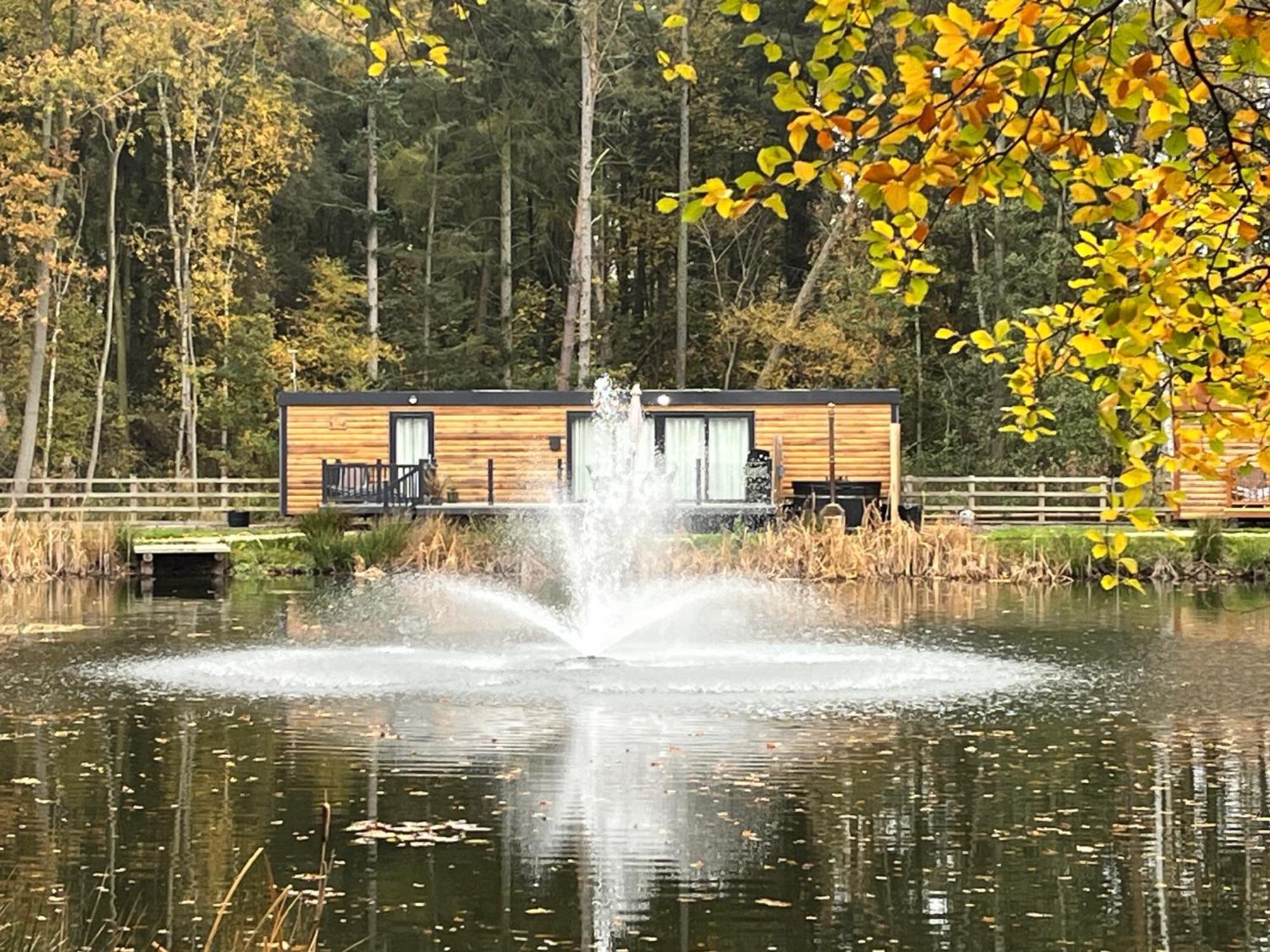 Oak Boutique Lodge Includes Hot Tub Air Con & Dog York Dış mekan fotoğraf